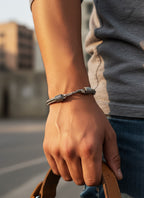Dynasty Foxtail Bracelet - Zarkaar
